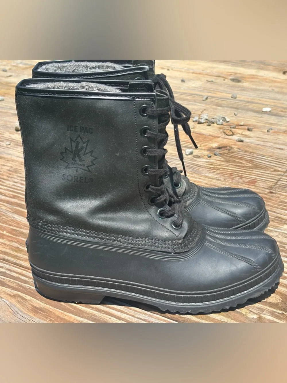 Sorrel Black Lace-Up Waterproof Winter Boots